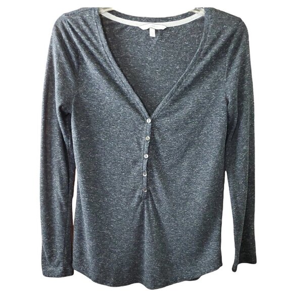 🚨220 Victoria's Secret Long Sleeve V Neck Button Down Gray Tee - Picture 1 of 5